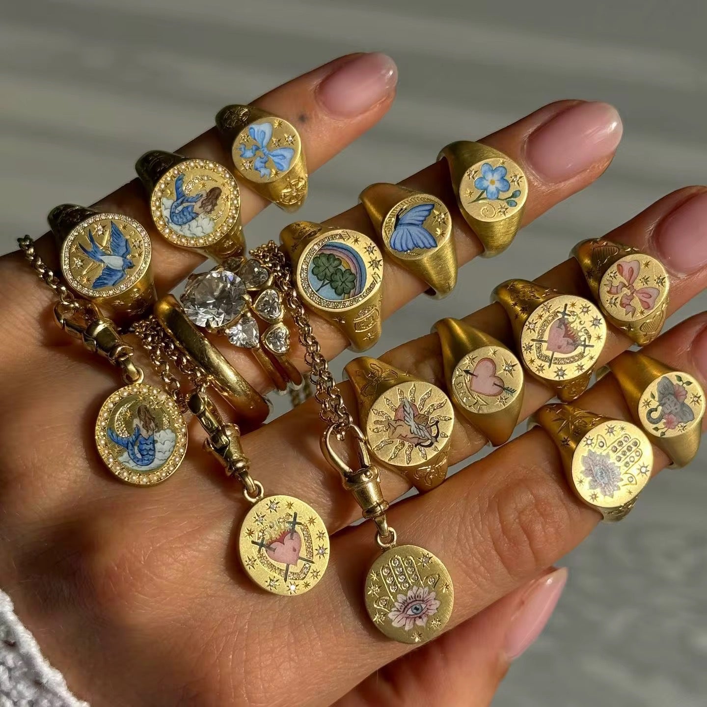 Celma 18K Gold Plated Vintage Style Rings